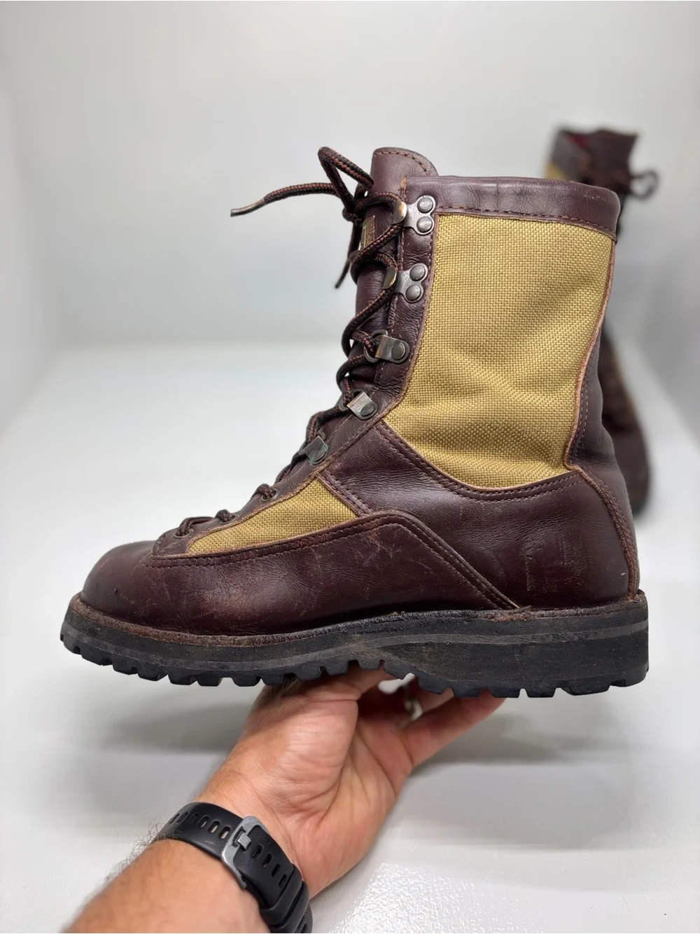 Danner Cabela’s Gore-Tex Hunting Boots Men’s 6.5 D / Women’s 8.5 USA Made Vibram